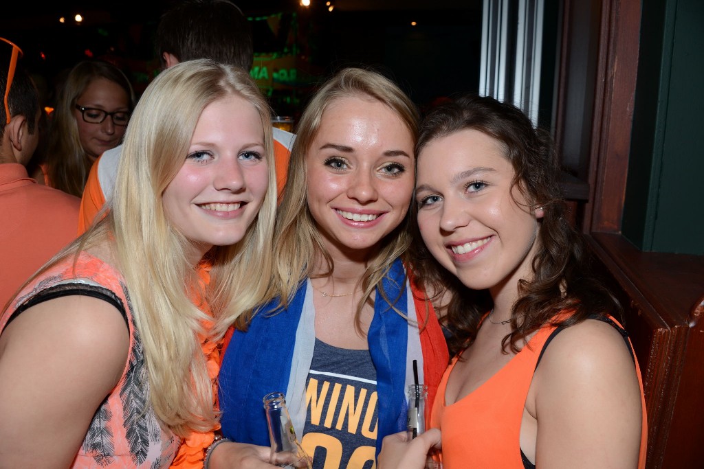 ../Images/Koningsnacht VdG 2015 061.jpg